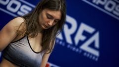 Ani kompletné vyzlečenie