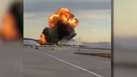 Lietadlo známej spoločnosti explodovalo. Zahynulo najmenej sedem ľudí