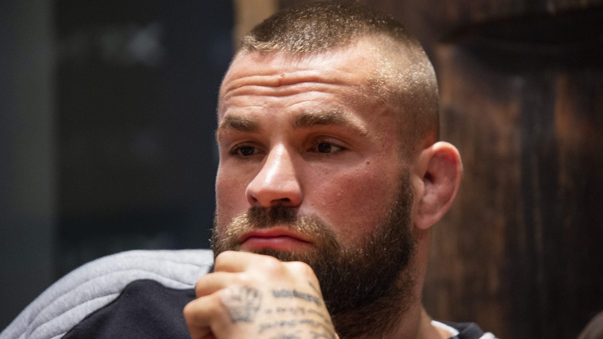 Na snímke majster zmiešaných bojových umení (MMA) v Českej republike Karlos Vémola počas tlačovej konferencie pred galavečerom XFN 14 v Bratislave