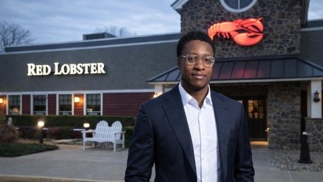 Damola Adamolekun, Red Lobster-2