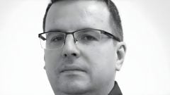 Novinárska obec smúti.