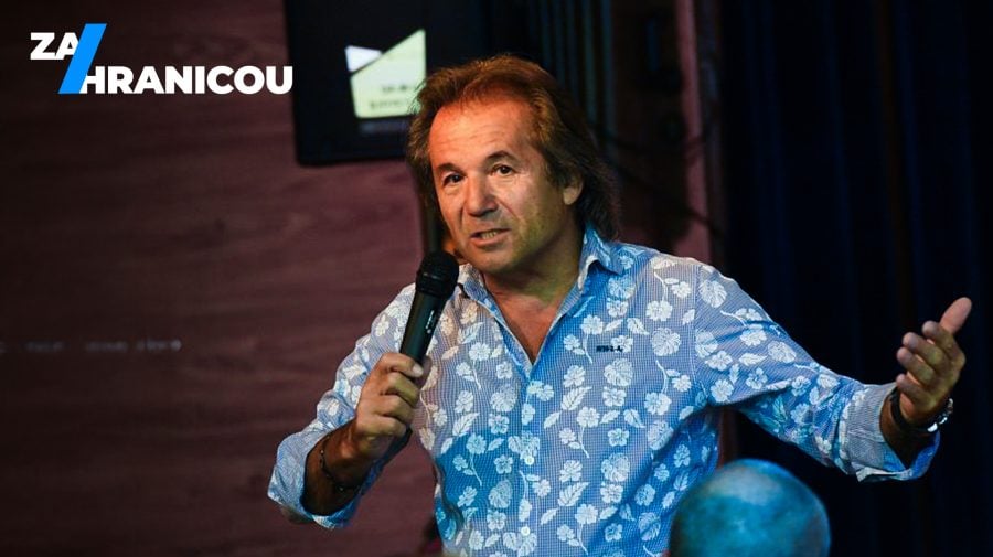 Za hranicou Andor Šándor 