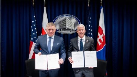 na snímke je fico, dohoda v usa