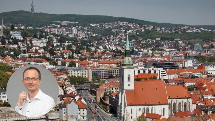 Koľko investičných bytov potrebujem, aby som sa uživil? Oplatí sa viac investovať do realít či akcií? (ROZHOVOR)