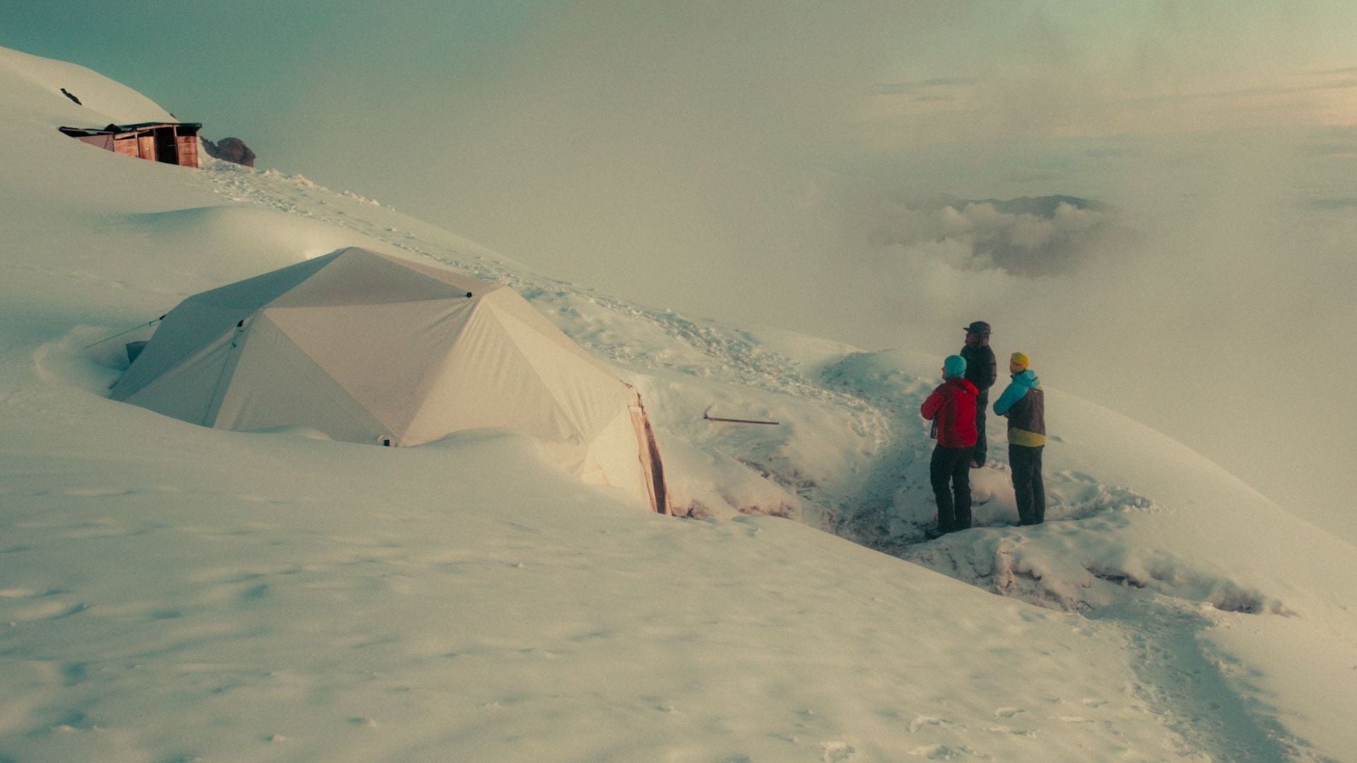 Michal precestoval kus sveta, ale skromne hovorí, že je len na začiatku