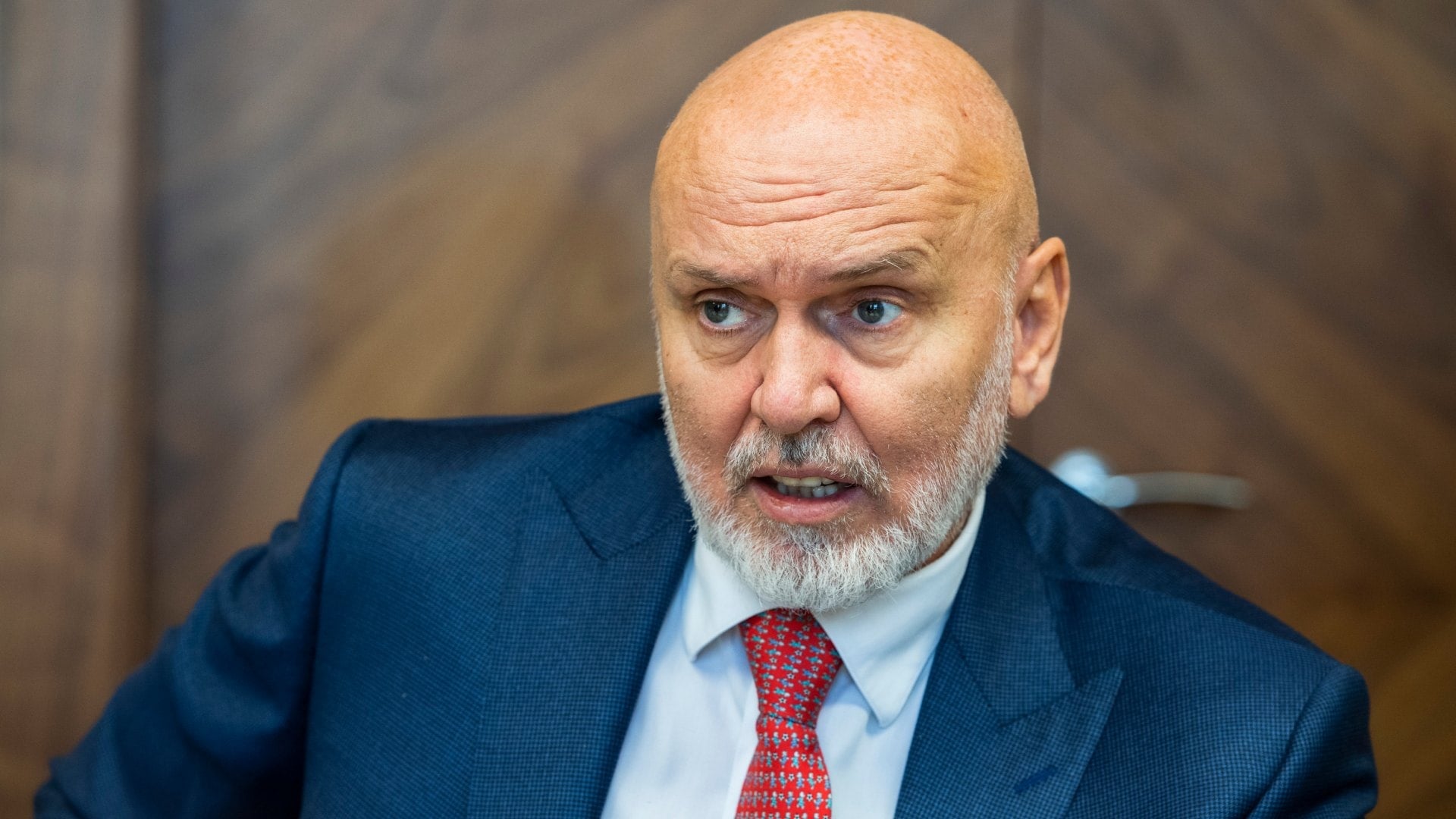 Na snímke generálny riaditeľ a predseda predstavenstva SLOVNAFT, a.s. Oszkár Világi počas stretnutia