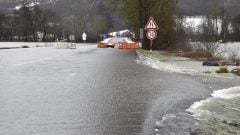 Meteorológovia vydali výstrahy pred povodňami: Tieto slovenské okresy zasiahne dážď a topiaci sa sneh