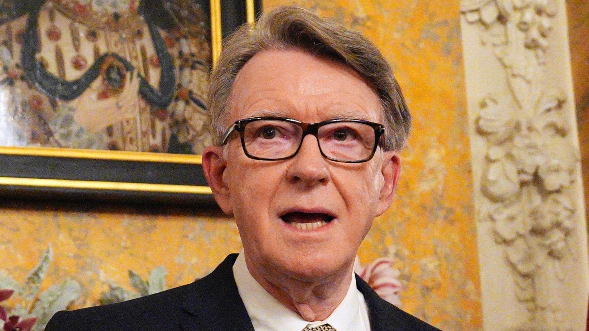 Na snímke Peter Mandelson.