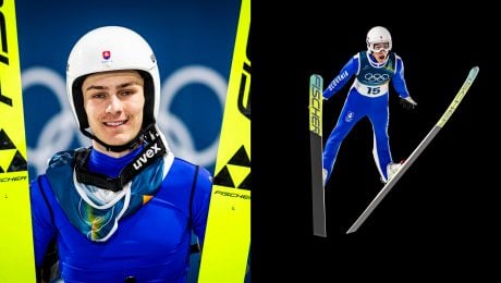 Na snímke slovenský skokan na lyžiach Hektor Kapustík počas súťaže na strednom mostíku na zimných olympijských hrách v talianskom Predazze.