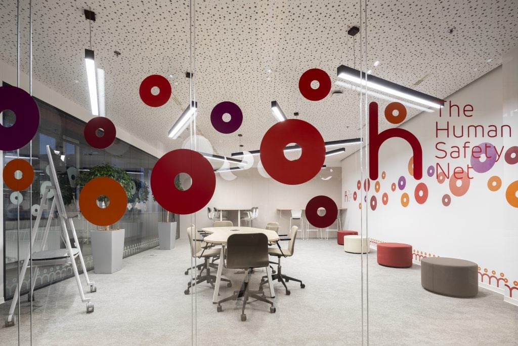 GENERALI#OFFICE_P2A8211