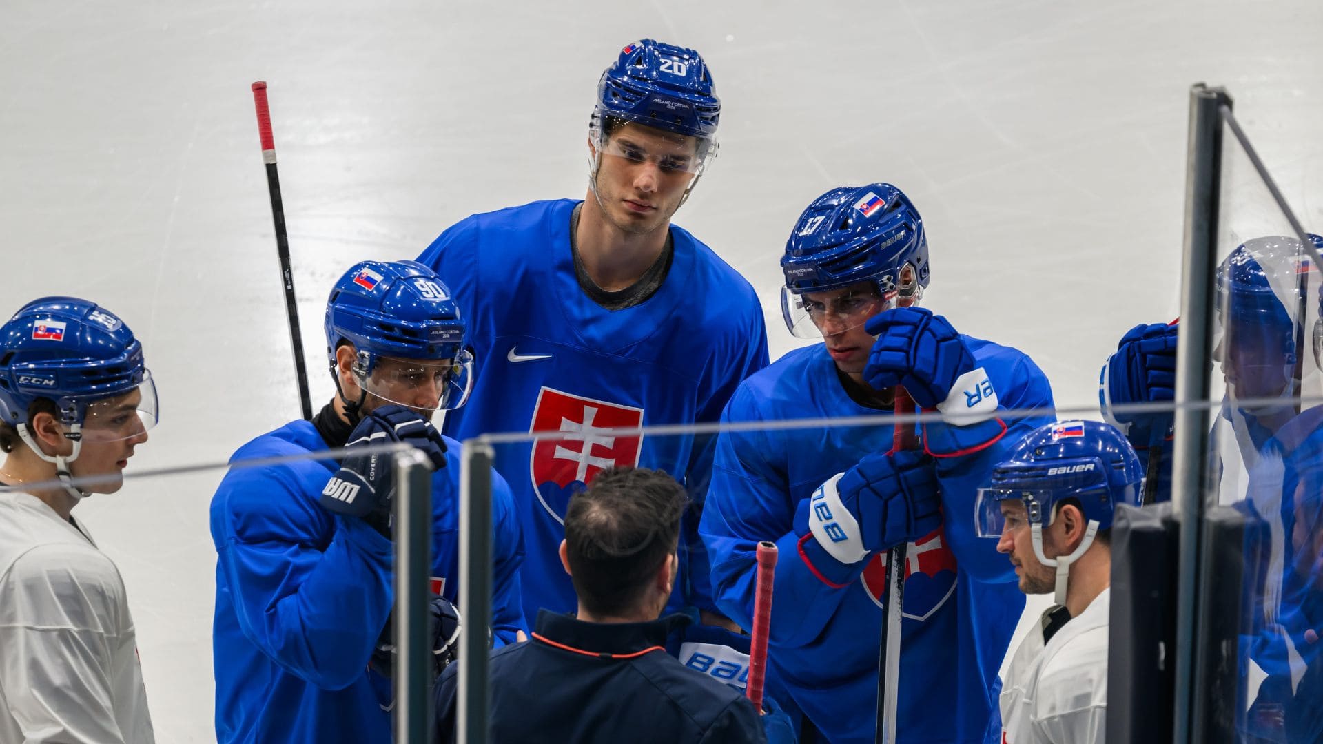 SLEDUJEME ONLINE HOKEJ Slovensko vs. Taliansko: Tabuľka je mimoriadne zamotaná, o konečnom poradí rozhodnú nielen Slováci