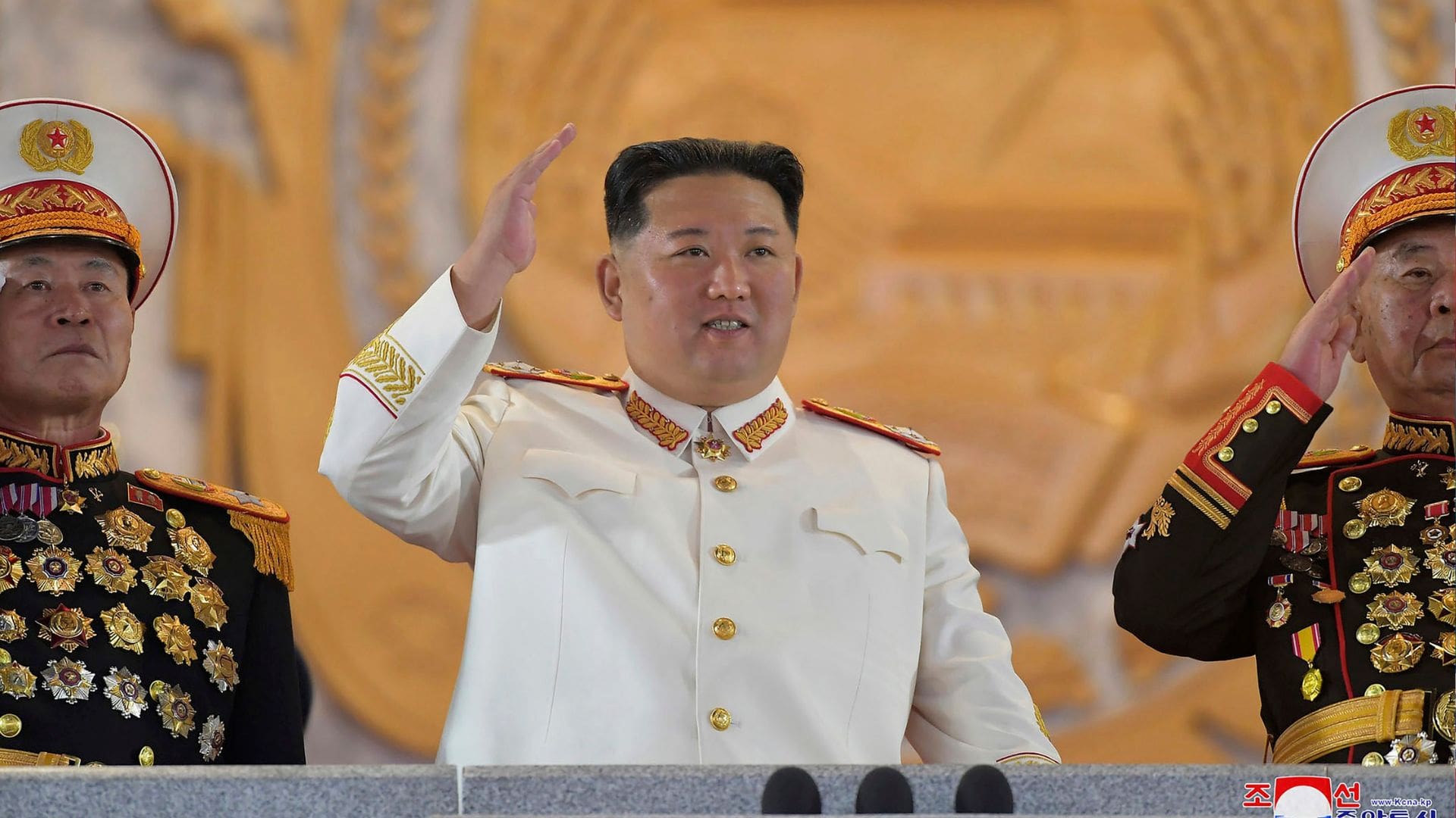 Kim predstavil jadrový raketomet: Hrozba pre J. Kóreu