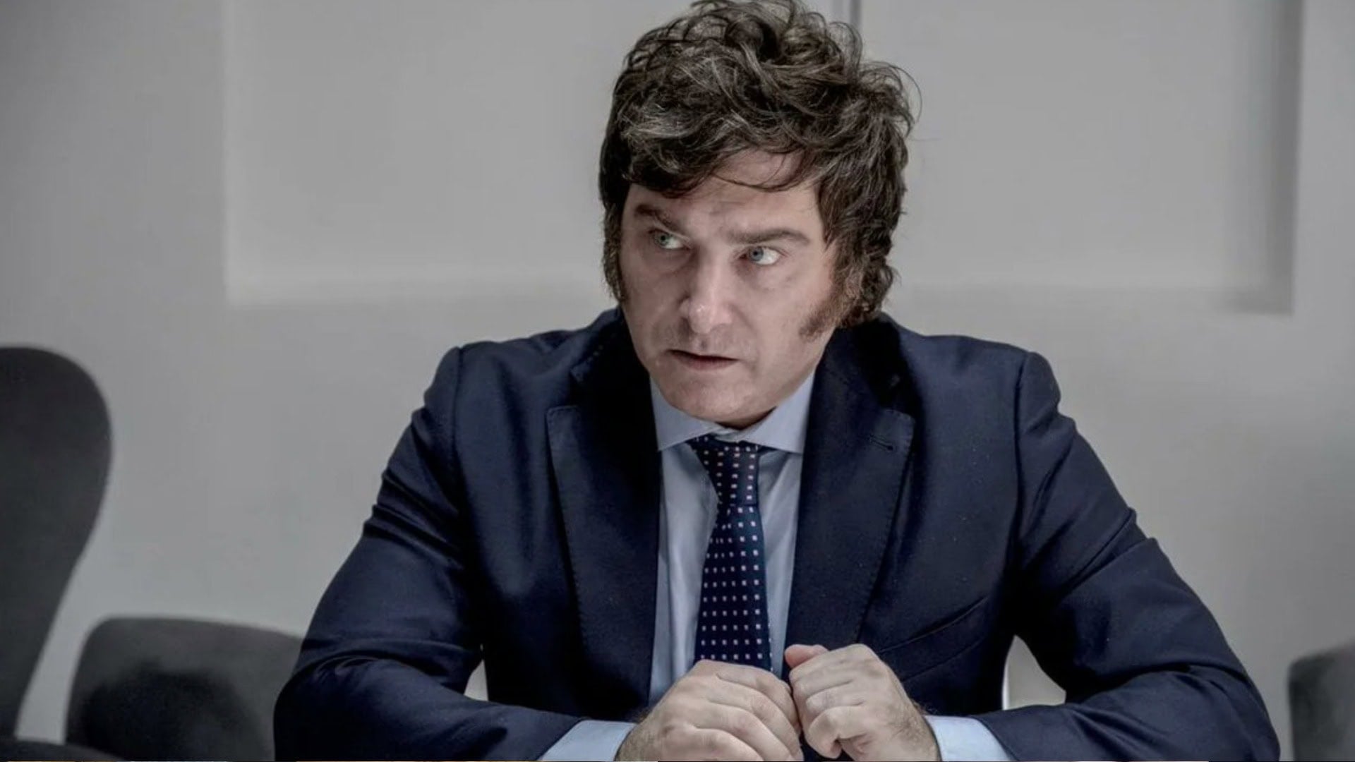 na snimke je javier milei