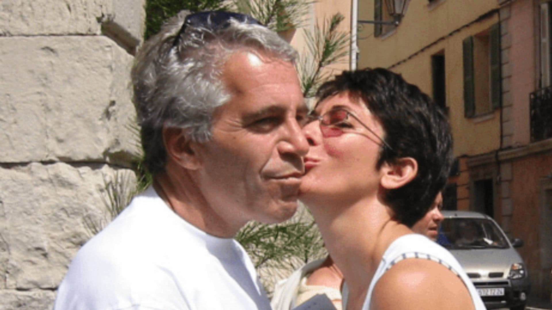 Epstein mal niekoľko blízkych ľudí