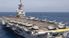 Macron posiela pýchu francúzskeho námorníctva k Iránu. Lietadlová loď mieri do Stredozemného mora