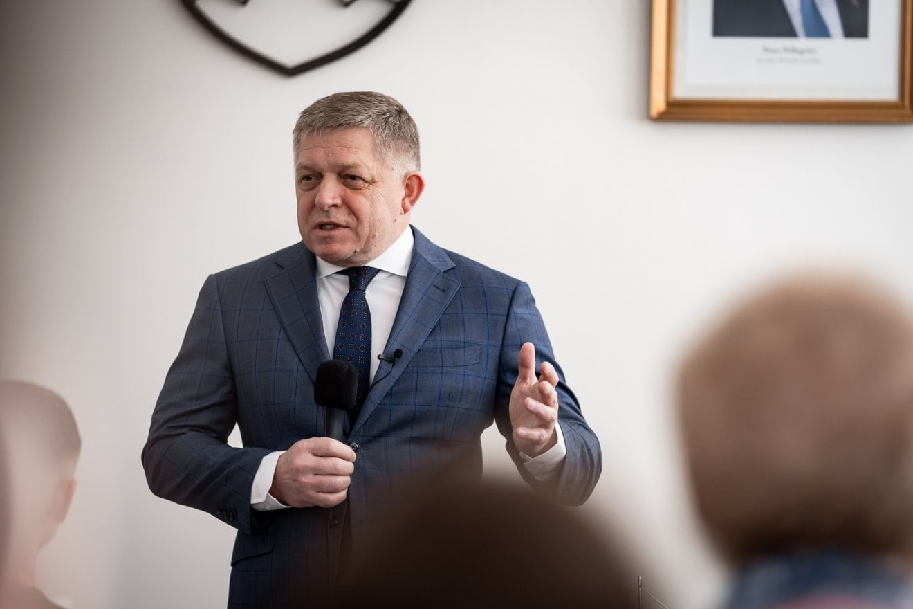 Robert Fico uradny suc SCIO