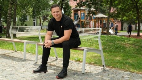 Politika ťa rieši,