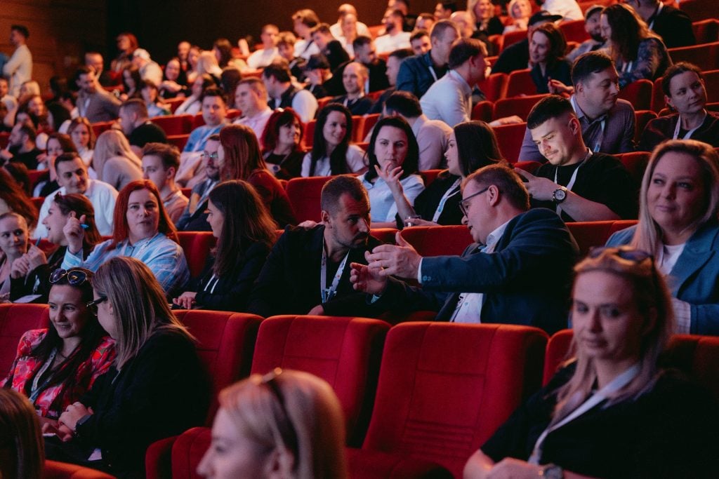 Networking na konferencii