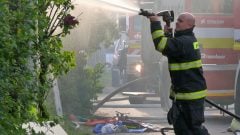 V bratislavskom Ružinove vypukol požiar. Plamene pohltili byt na 7. poschodí