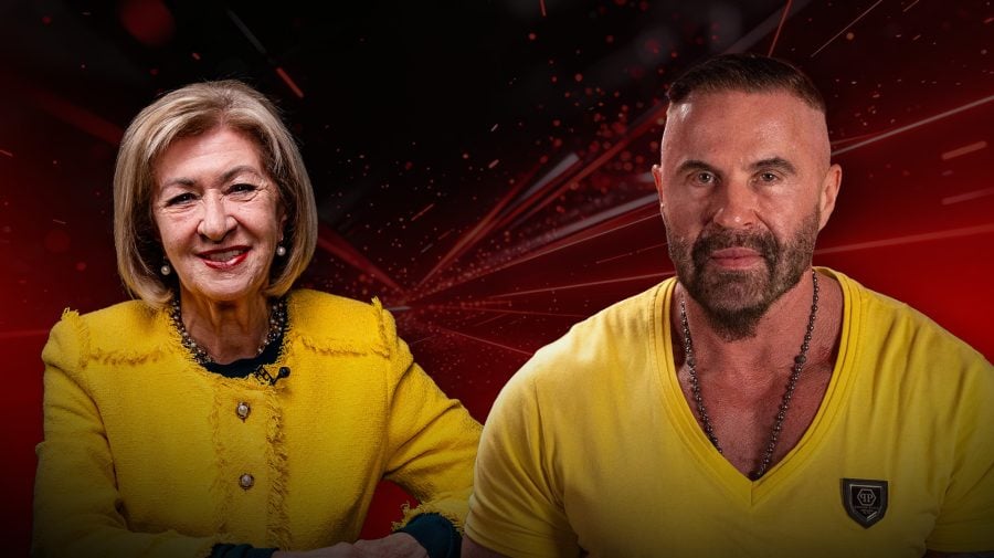 V strede Eva Mišíková Milan Reichel