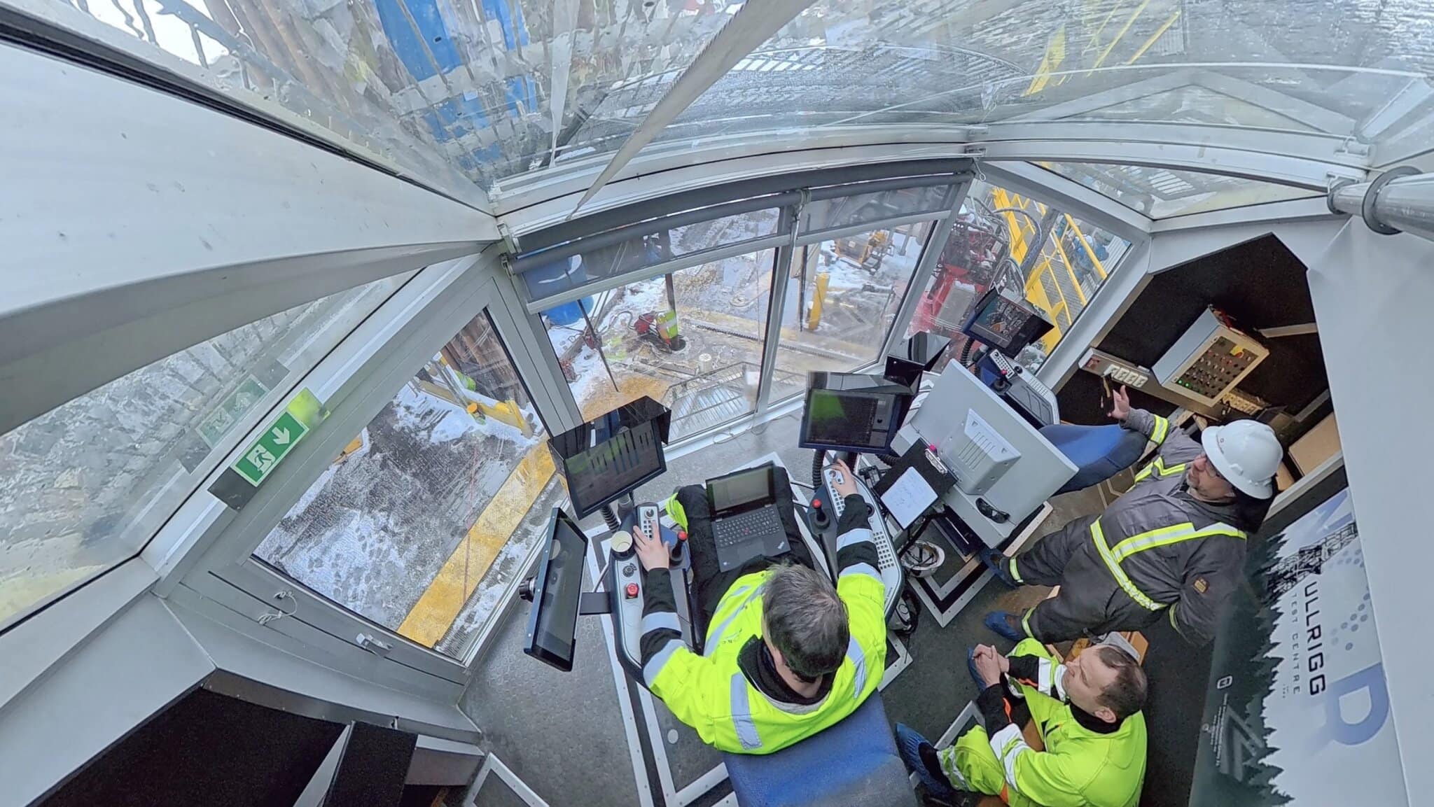 Drilling rig control room