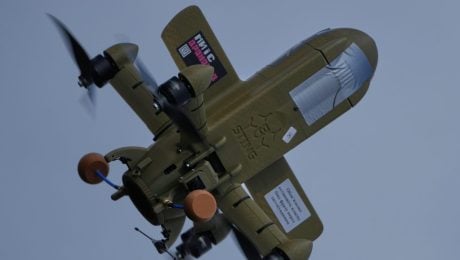 VIDEO Masívny útok na Moskvu: Vyše 400 dronov vyvolalo pohotovosť, Rusko hlási rozsiahle požiare