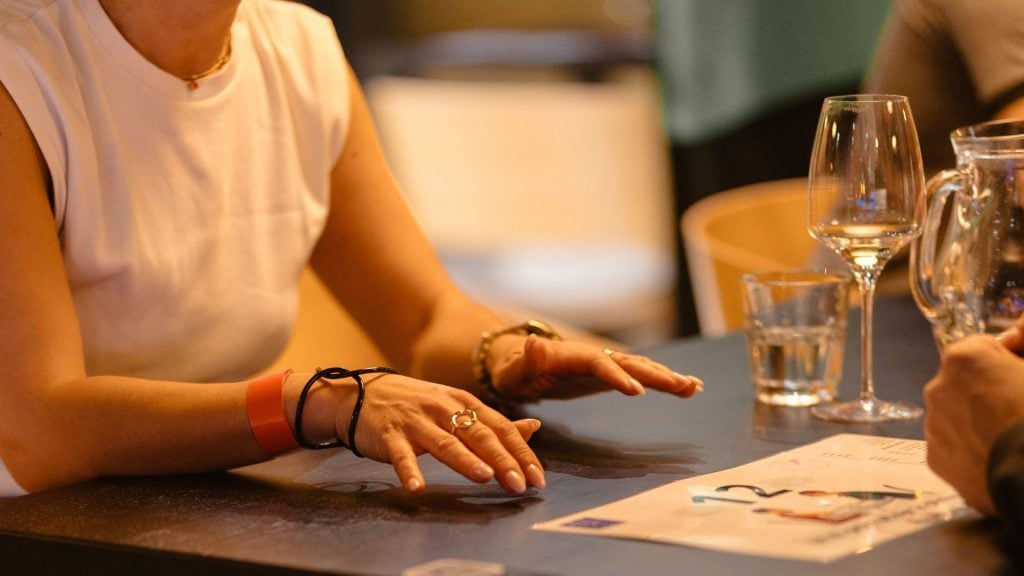 LáskaTu, Rande v meste