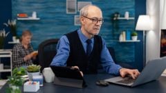 Veľký omyl Slovákov: Ani 40 rokov práce nemusí stačiť na odchod do dôchodku, rozhodujúce sú odvody