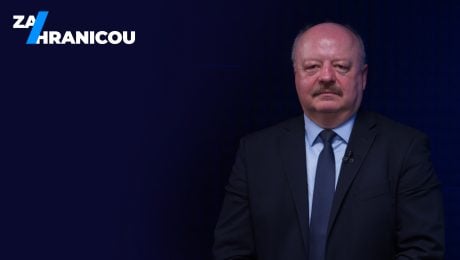 Za hranicou Pavel Macko