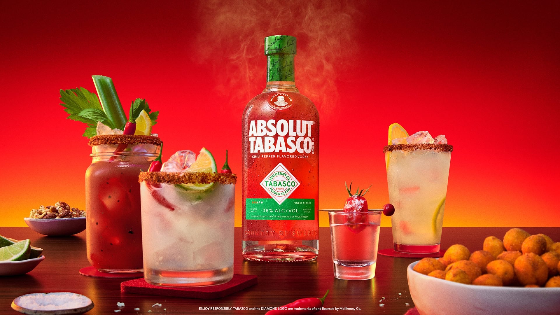 ABSOLUT_TABASCO_Lifestyle_ROW_Bar_Group_1-1
