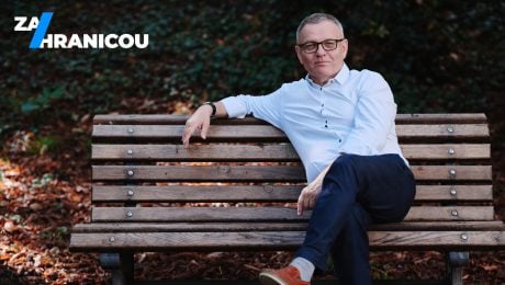 Za hranicou Ľubomír Zaorálek