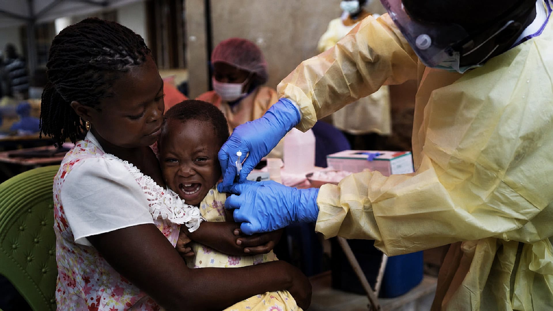 ebola, očkovanie