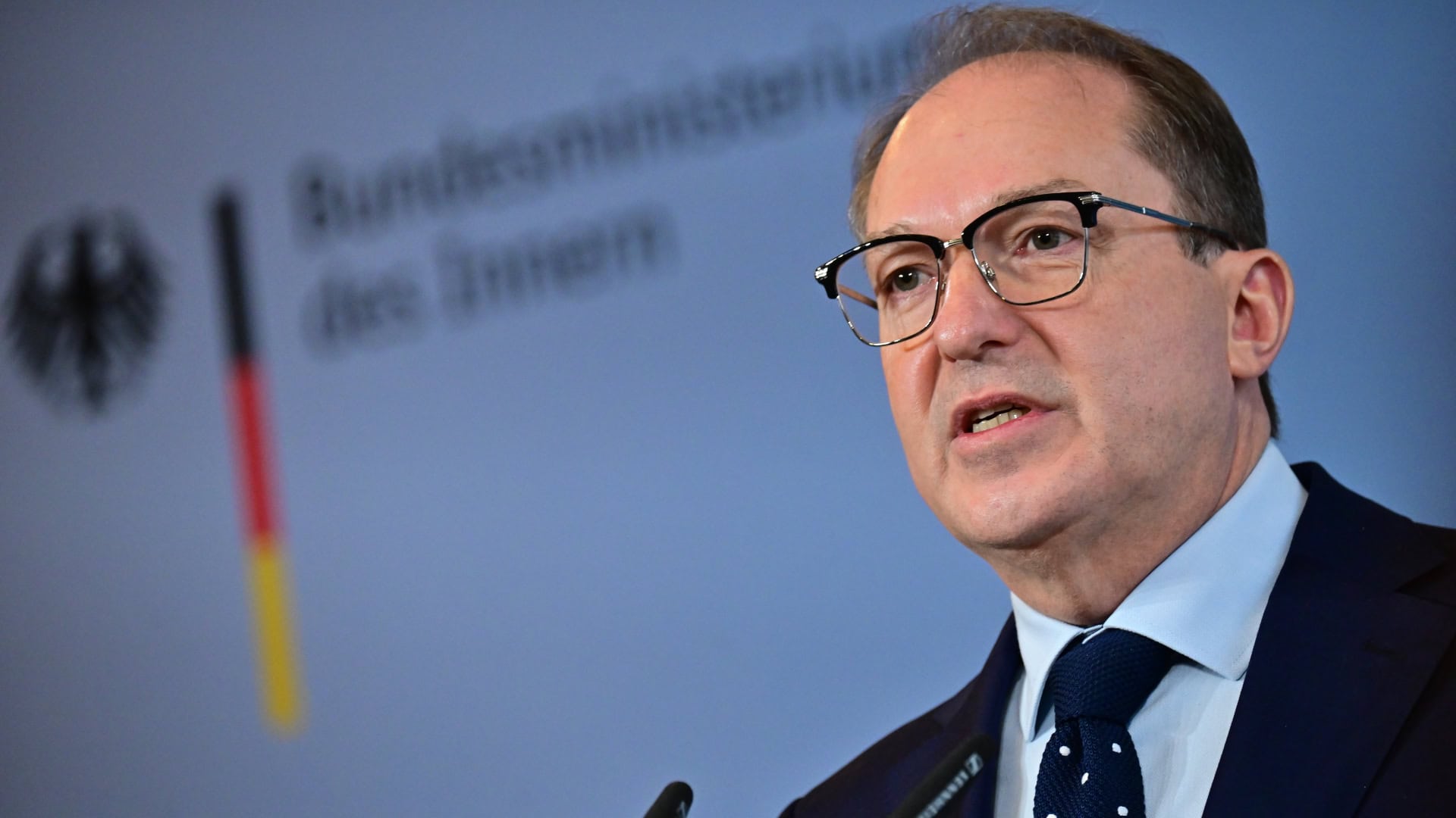 Nemecký minister vnútra Alexander Dobrindt