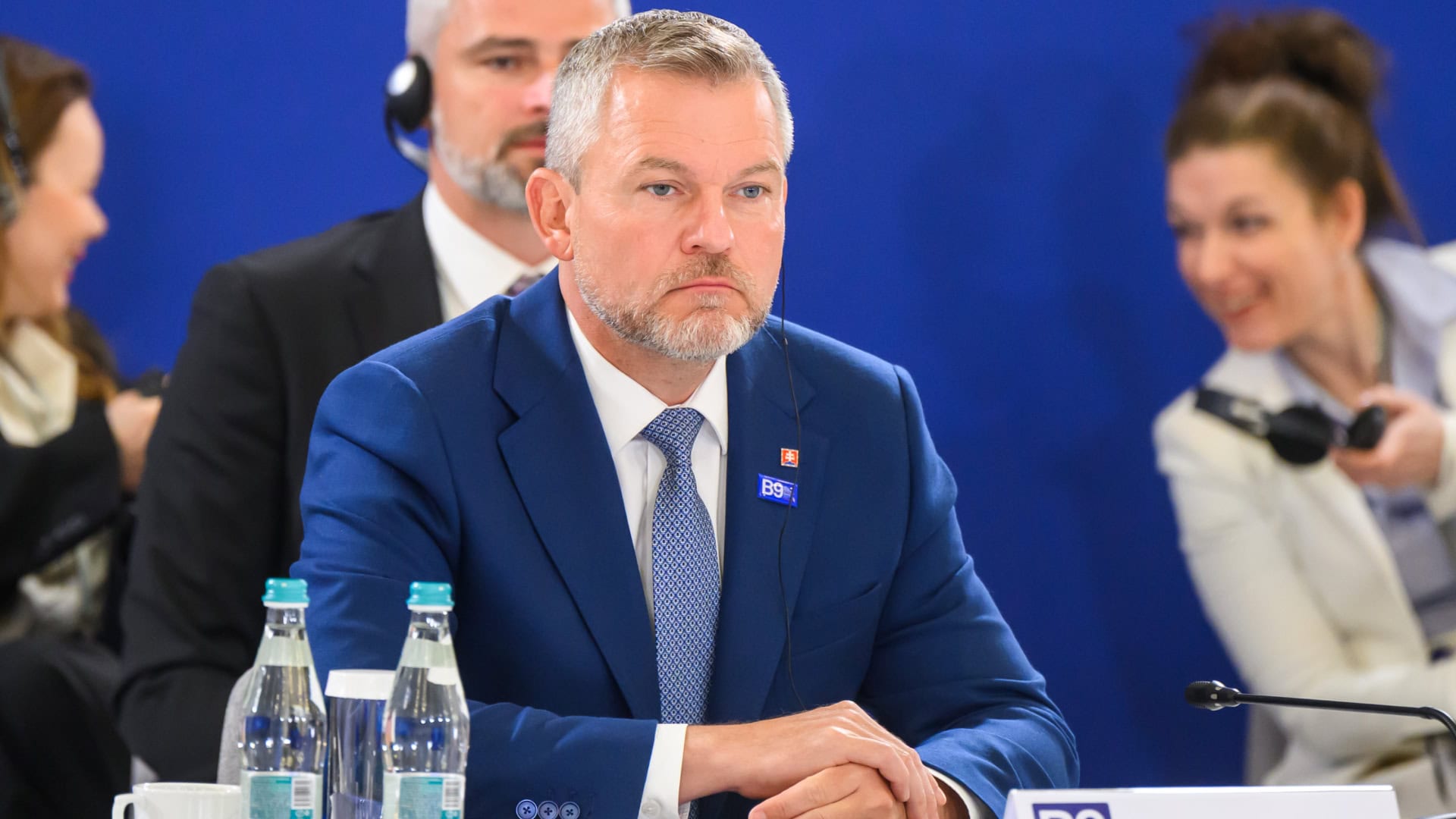 Na snímke slovenský prezident Peter Pellegrini počas plenárneho rokovania na summite Bukureštskej deviatky (B9) a severských krajín v Paláci Cotroceni v Bukurešti v stredu 13. mája 2026.