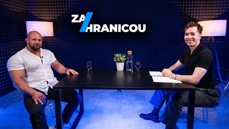 Za hranicou Tomáš Šimon