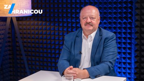 Za hranicou Pavel Macko