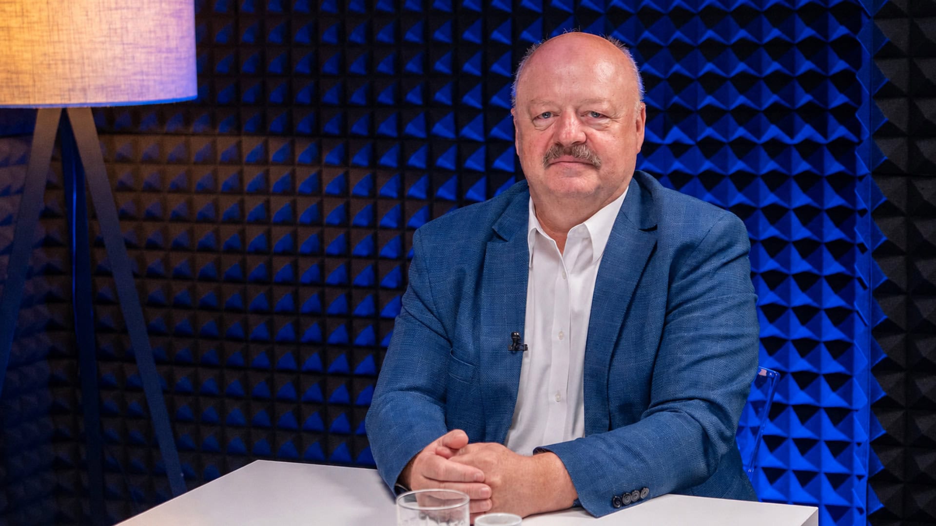 Na snímke generál macko