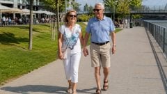 Štát zverejnil nové minimálne dôchodky na rok 2027. Zisti, koľko dostaneš po 30 či 40 rokoch práce
