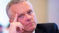 Šéf NKÚ tvrdí, že Slovensku ročne zmizne 2,5 miliardy eur. Vláda ho obvinila z klamstva