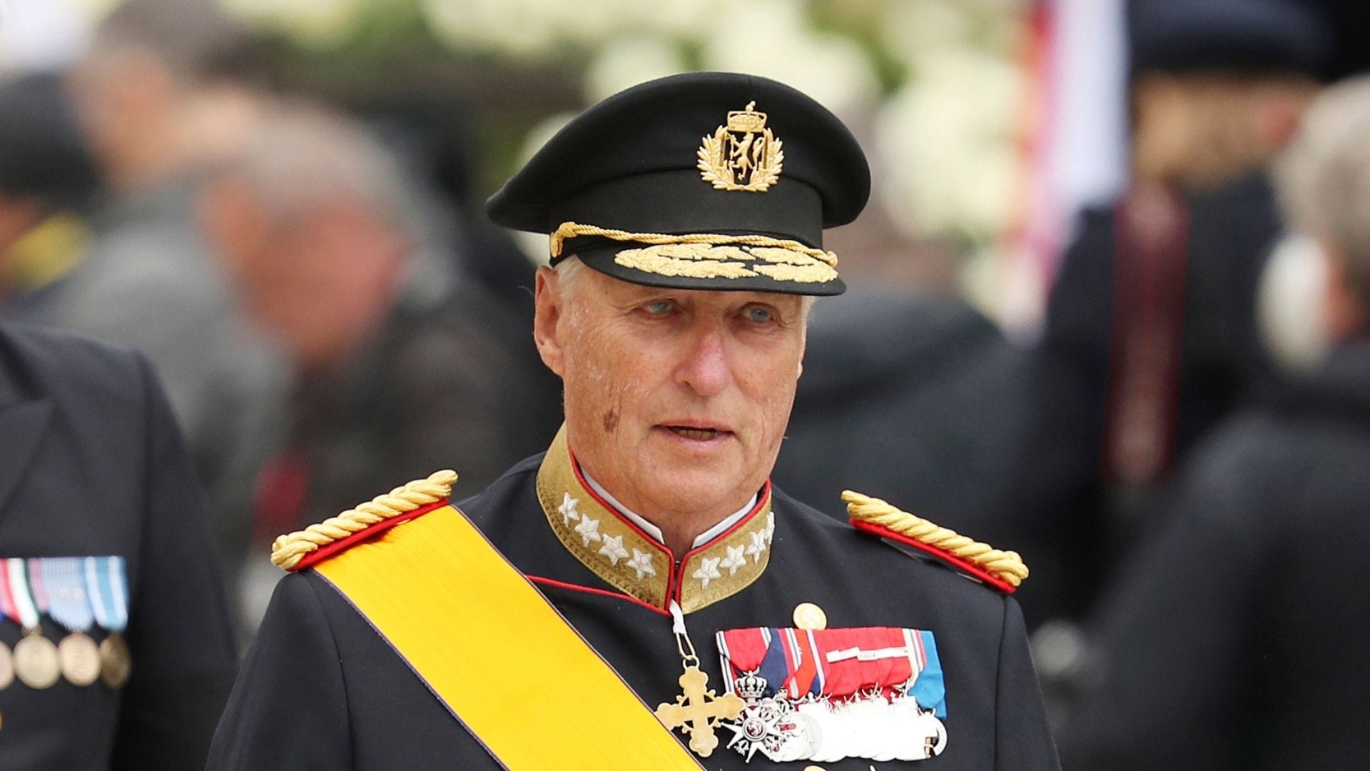 o veku 89 rokov zomrel nórsky kráľ Harald V
