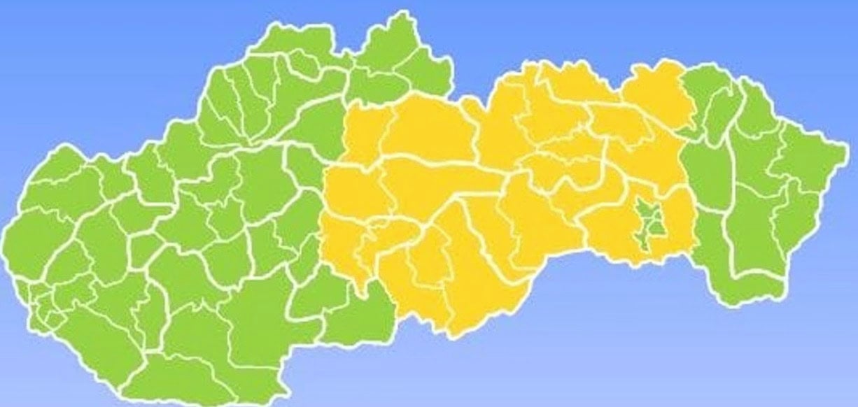mapa okresov, kde sa dnes očakávajú búrky