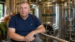 V 67 rokoch odišla legenda: Za 45 miliónov kúpil ruinu a prebudoval ju na popredný pivovar