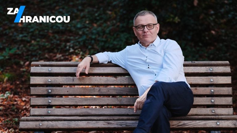 Za hranicou Ľubomír Zaorálek