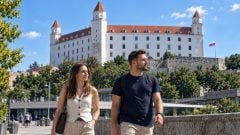 Dlh 16 700 eur na každého Slováka: Kontrolóri ukázali, kde Slovensko stráca miliardy