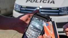 Pokuty už nezaplatíš v hotovosti. Ministerstvo vnútra pripravuje zmenu