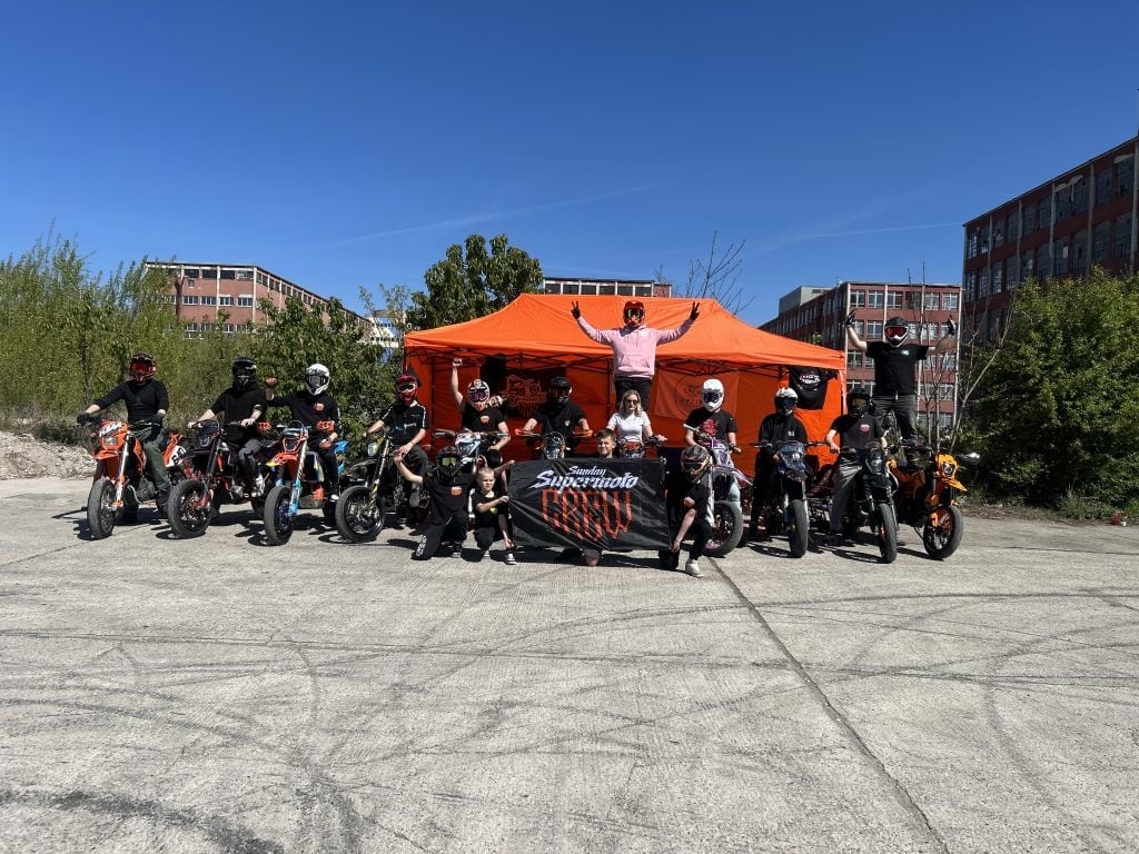Sunday SM Crew4