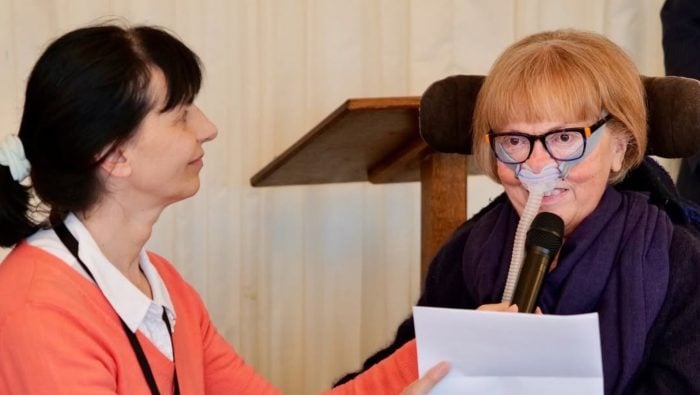 Britská barónka prehovorila