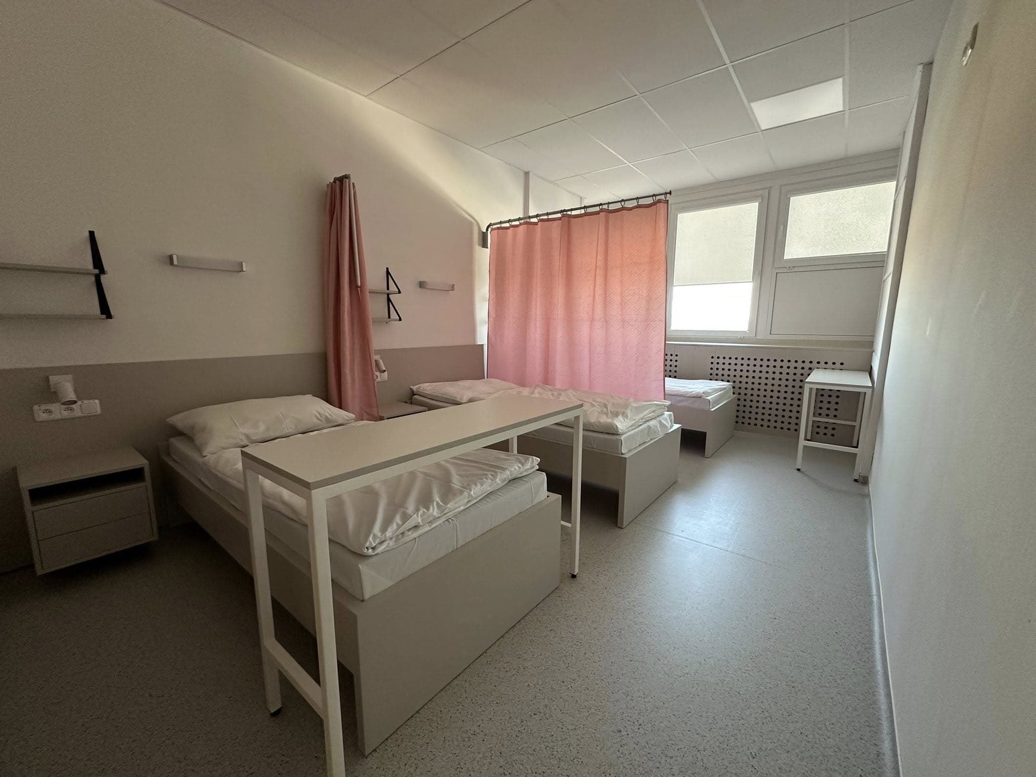 Na Oddeleni_ neonatologickej intenzívnej medicíny DFN Kos_ice prebehla vd_aka verejnej zbierke významná rekonštrukcia_Zdroj DFN Košice