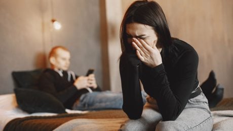Nevysvetľuj a neobhajuj sa: Psychológovia odhalili 1 jednoduchú otázku, ktorá manipulátora v sekunde odzbrojí